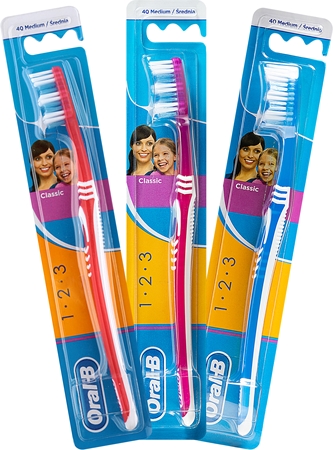 Oral B 1 2 3 Classic Care Toothbrush Medium Notino Co Uk