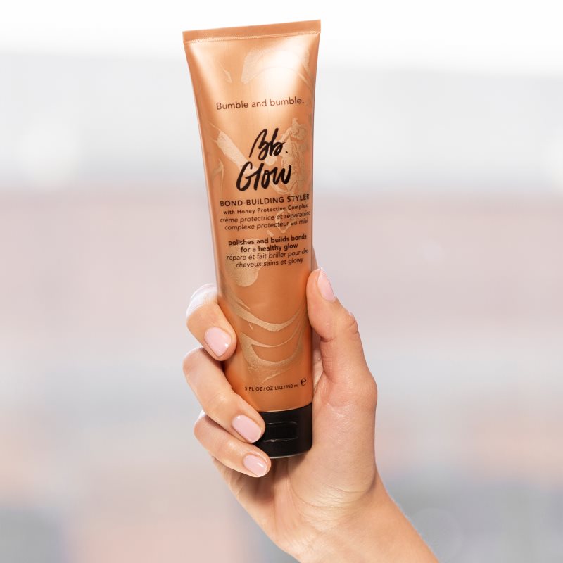Bumble and bumble Glow Bond-Building Styler стайлінговий крем 
Bumble and bumble Glow Bond-Building Styler стайлінговий крем