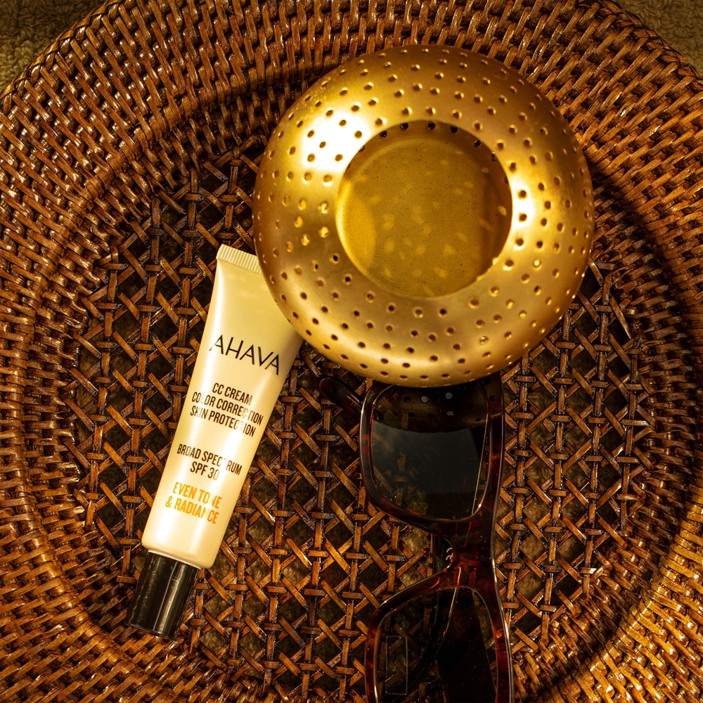 Крем CC для лица AHAVA CC Cream Color Correction тонирующий, с защитой от солнца, 30 мл SPF 30 — фото 3