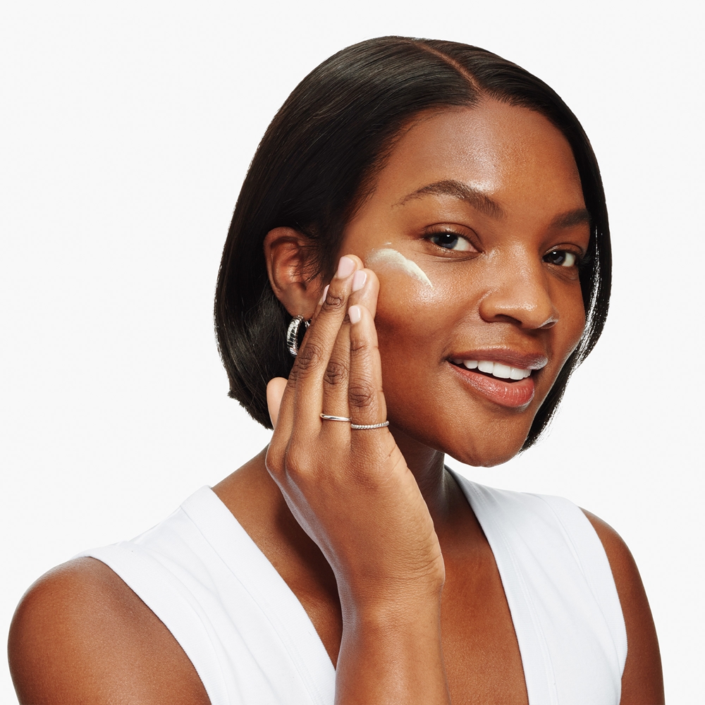 Clinique Dramatically Different™ Moisturizing Lotion SPF50 crème ...
