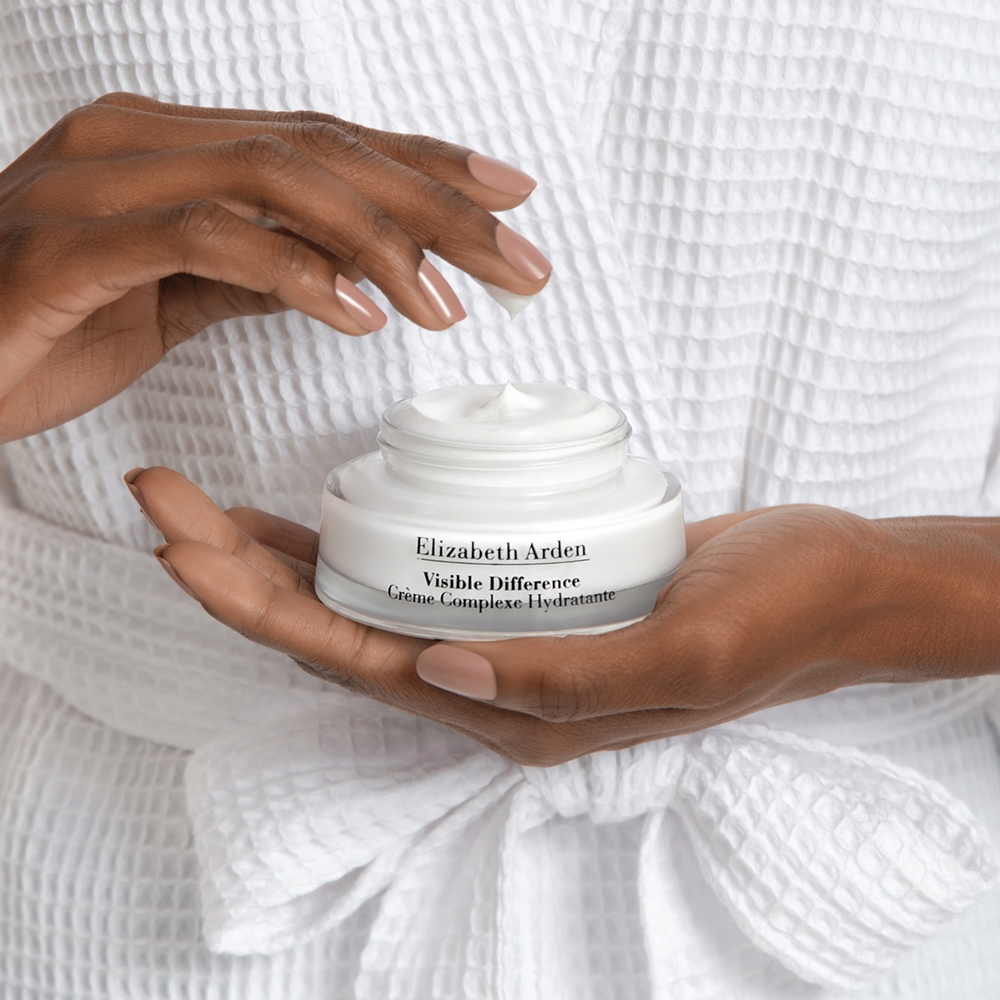 Elizabeth Arden Refining Moisture Cream Complex www.notino.pl