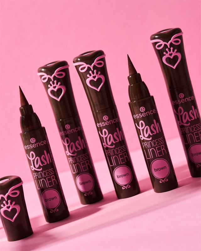 essence Lash PRINCESS eyeliner in pennarello notino.it