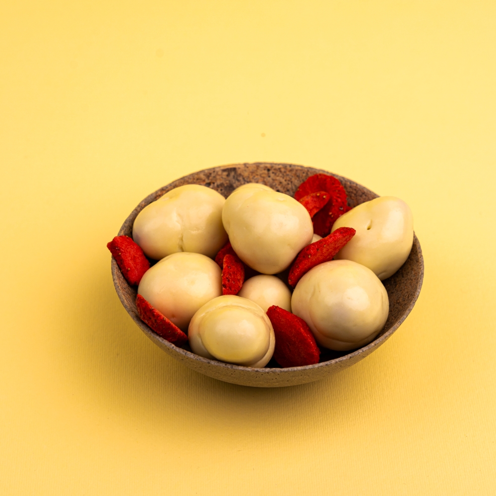 Mandimu Gefriergetrocknete Erdbeeren in weißer Schokolade 200 g ... Mandimu Gefriergetrocknete Erdbeeren in weißer Schokolade 200 g ...