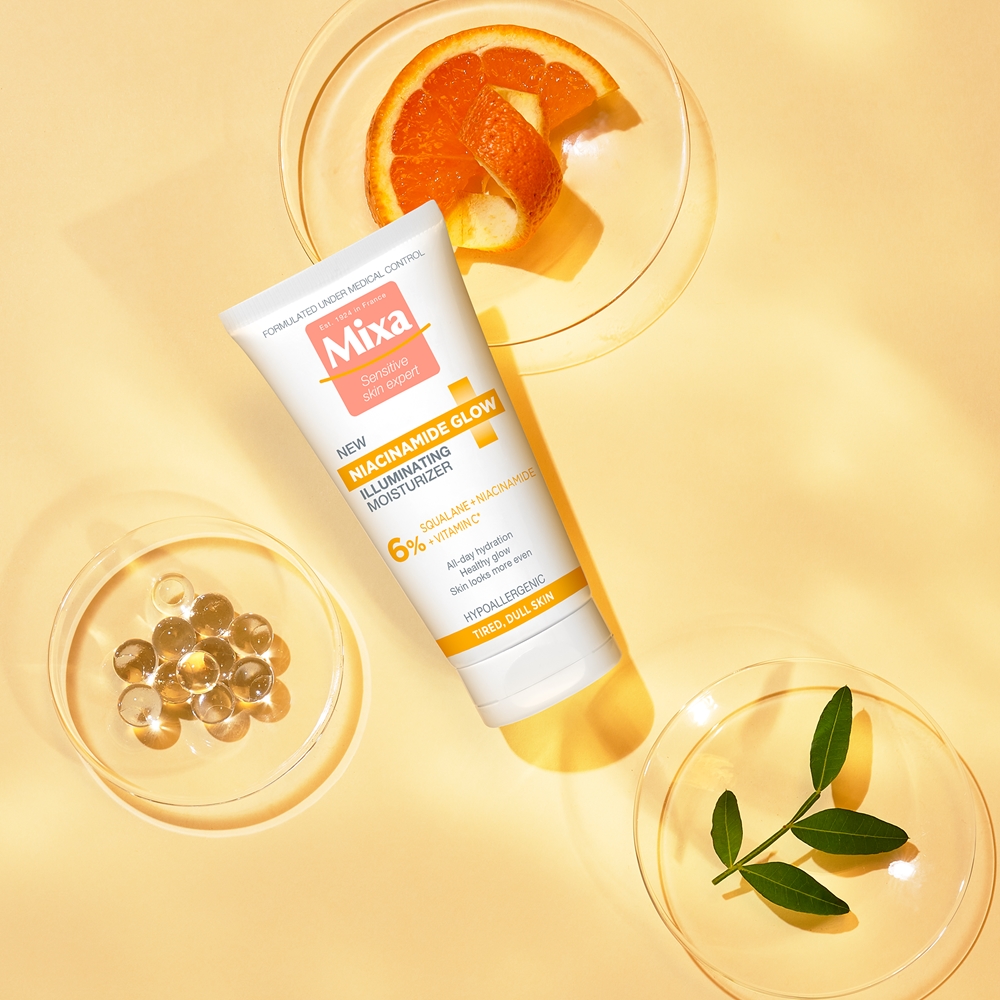 Mixa Niacinamide Glow озаряващ крем с хидратиращ ефект | notino.bg