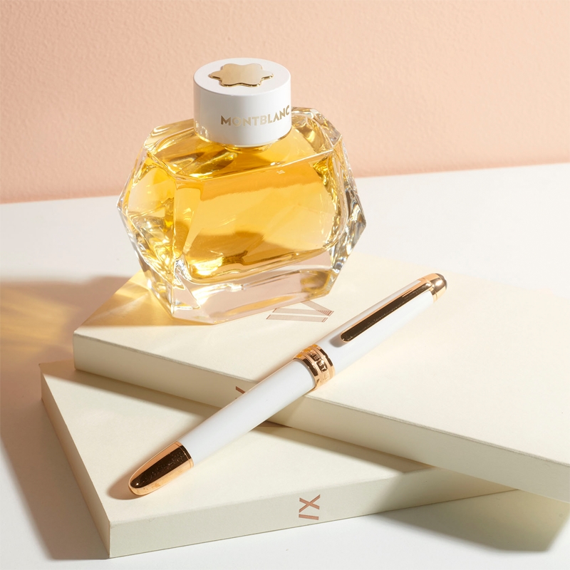 Montblanc Signature Absolue Perfume By Mont Blanc for Women main image 1