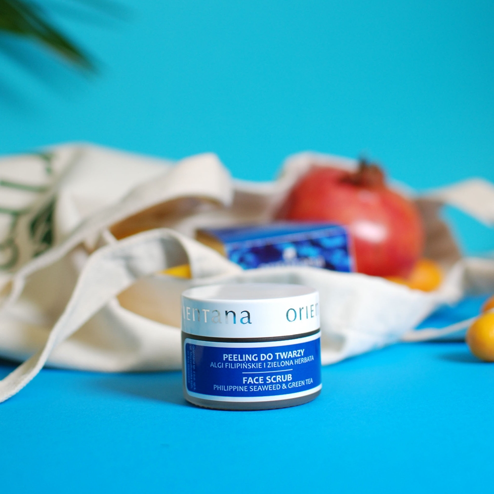 Orientana Philippine Seaweed & Green Tea smoothing facial exfoliator