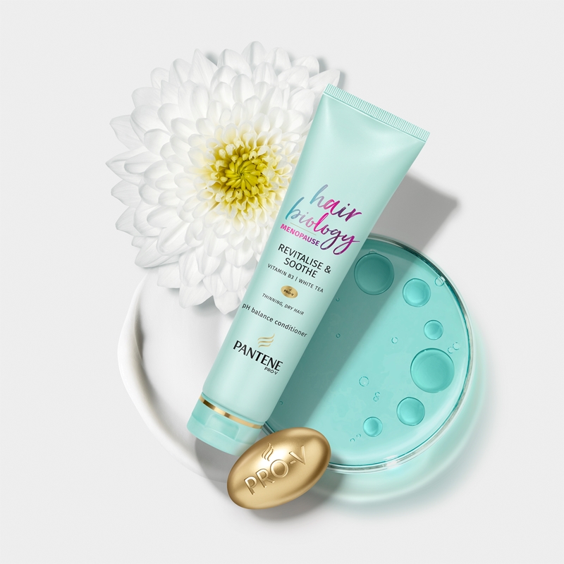 Pantene Hair Biology Revitalize & Soothe Haarbalsam für schütteres Haar