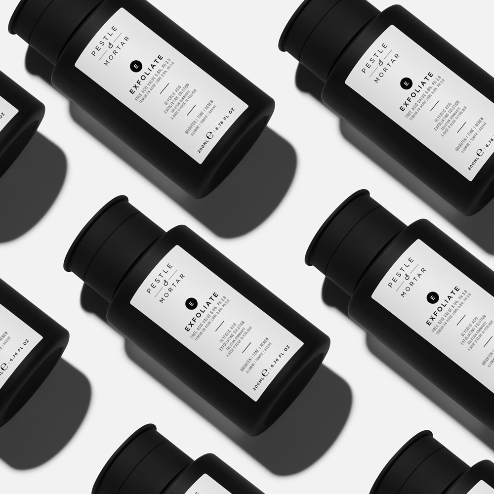 Pestle & Mortar EXFOLIATE lotion tonique nettoyante et exfoliante notino.fr