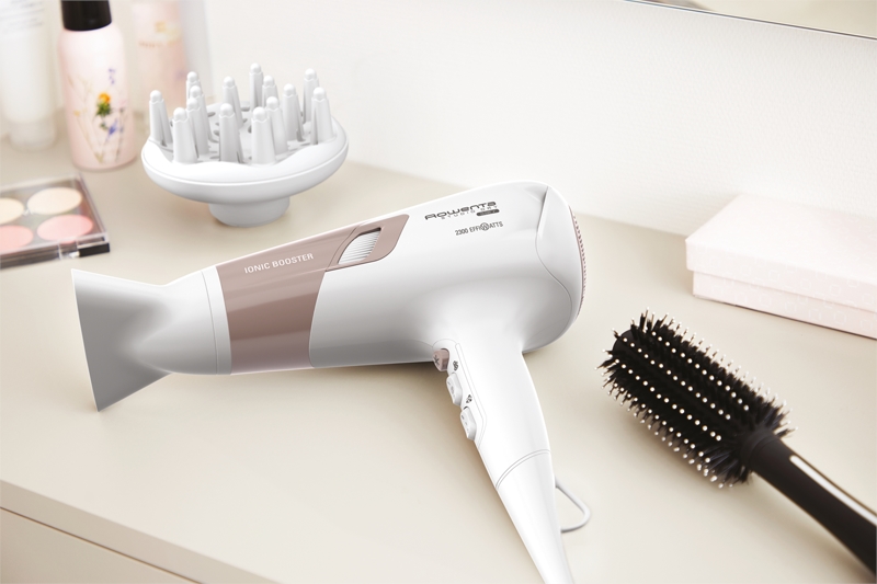 Rowenta Studio Dry Glow CV5830F0 hair dryer | notino.co.uk