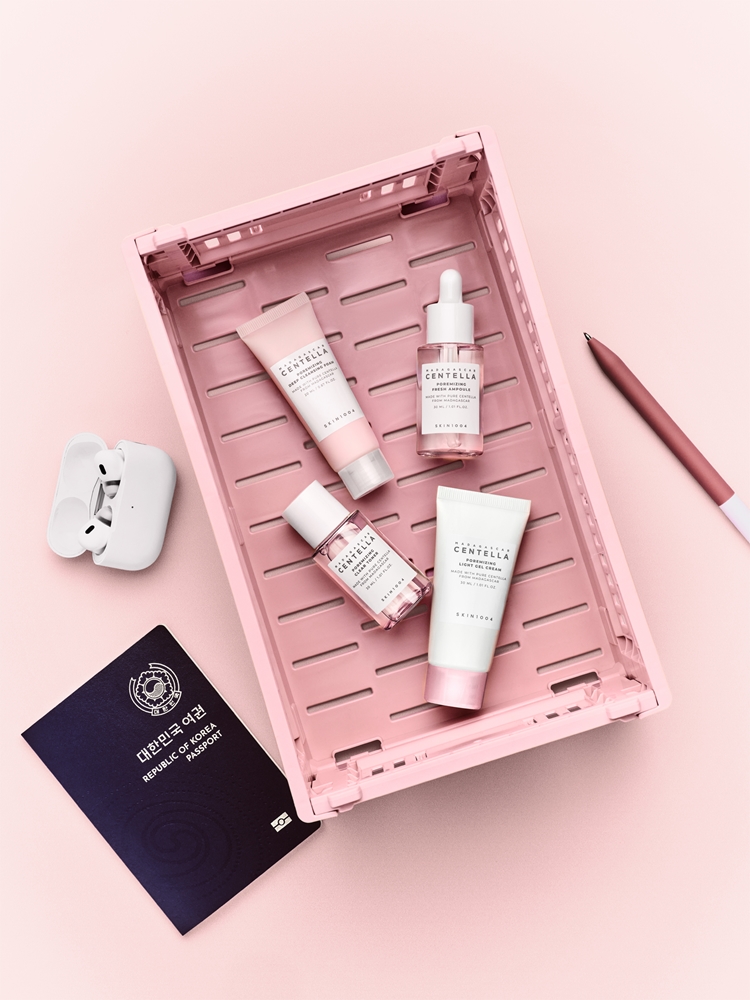 Набор для ухода за лицом SKIN1004 Madagascar Centella Poremizing Travel Kit дорожный, для сужения пор — фото 3