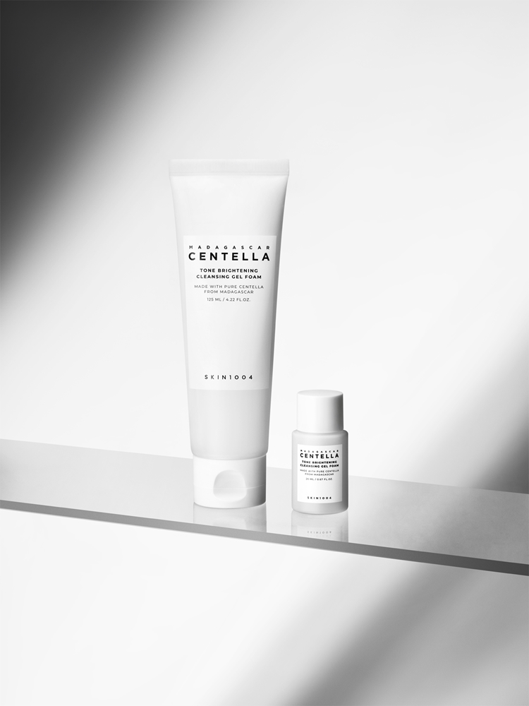 Набор для ухода за лицом SKIN1004 Madagascar Centella Tone Brightening Travel Kit дорожный, для сияния и ровного тона — фото 6