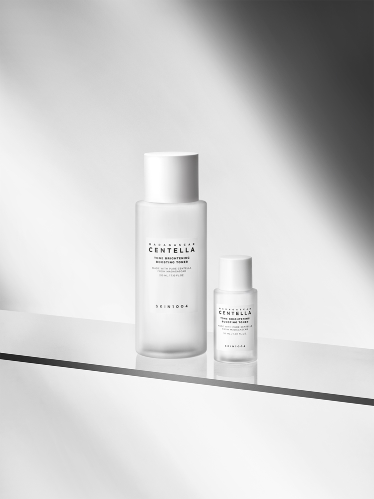 Набор для ухода за лицом SKIN1004 Madagascar Centella Tone Brightening Travel Kit дорожный, для сияния и ровного тона — фото 7