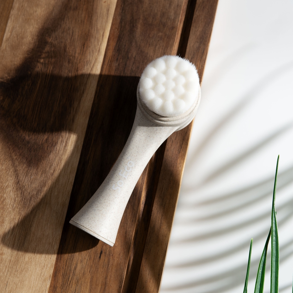 So Eco Facial Cleansing Brush - Двусторонняя щетка для лица с компостируемой ручкой, 1 шт — фото 3