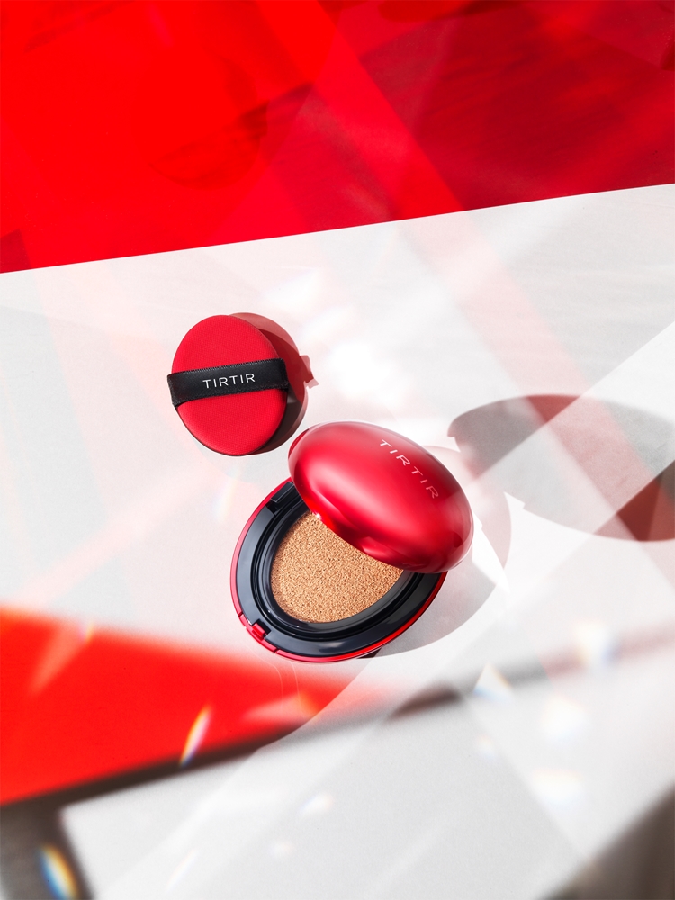 TIRTIR Mask Fit Red Cushion long-lasting cushion foundation | notino.co.uk