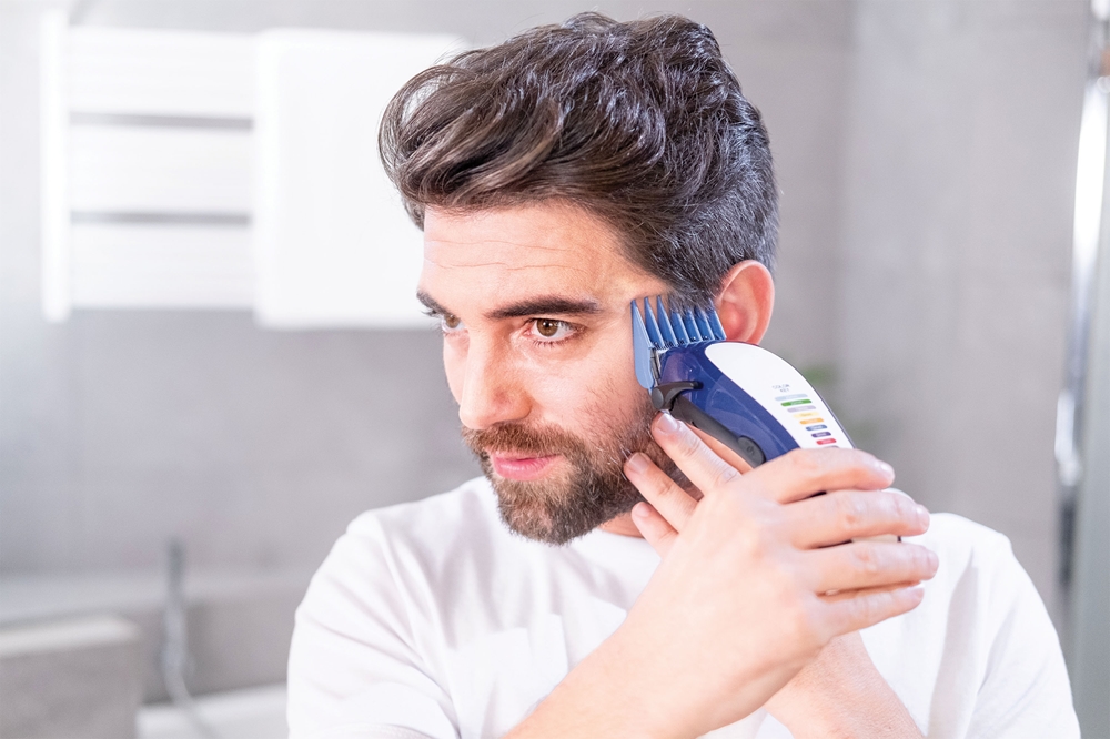 Машинка для стрижки Wahl Lithium Ion Color Pro Cordless беспроводная, со сменными насадками, 1 шт — фото 2