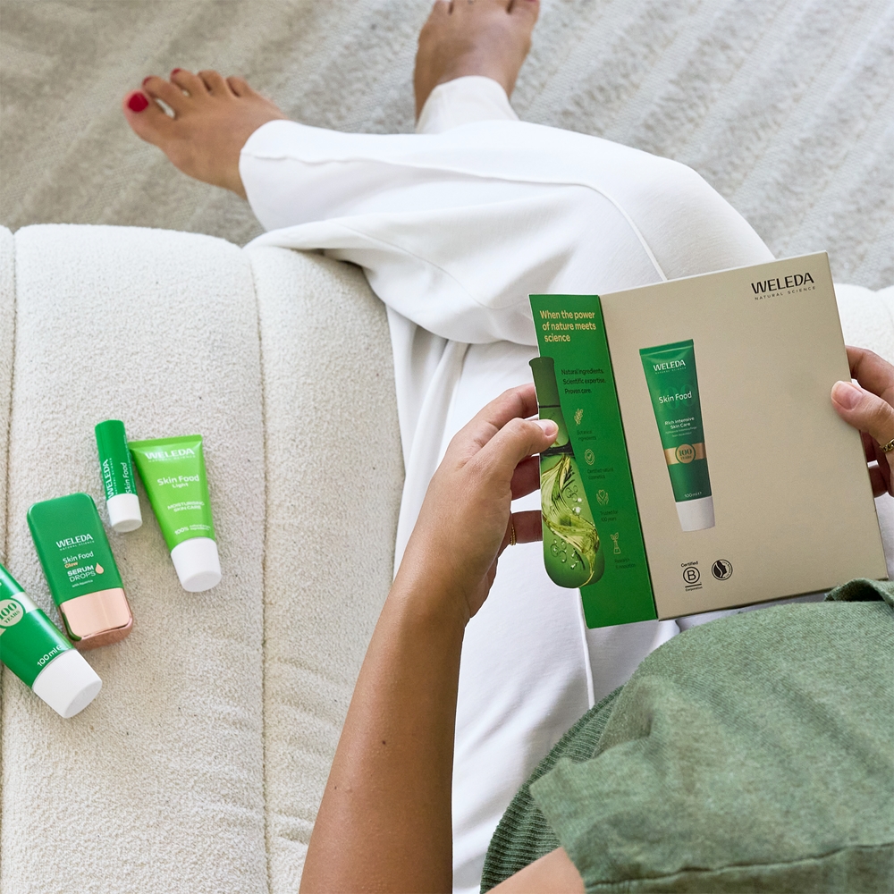Набор косметики Weleda Skin Food 100 Years кремы, сыворотка и бальзам для губ, подарочный — фото 3
