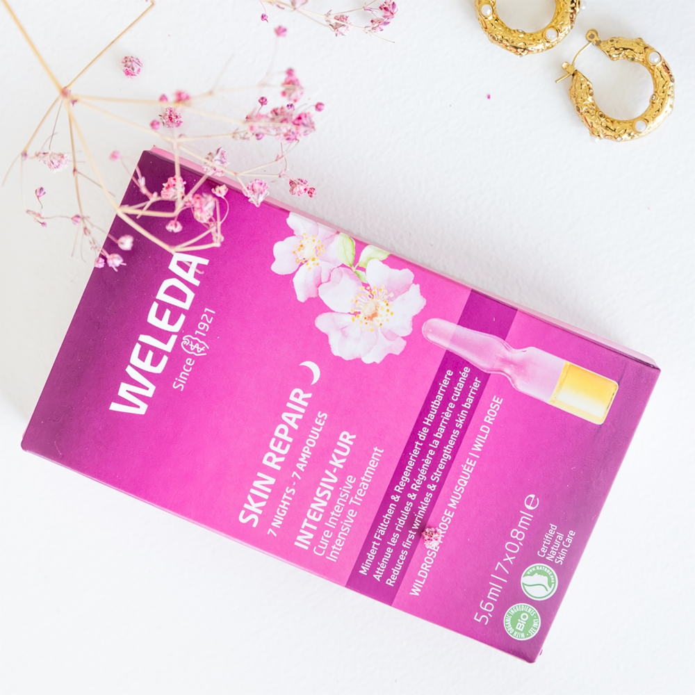Набор косметики для лица Weleda Wild Rose Renewal Ritual дневной и ночной крем, интенсивный уход, подарочный — фото 3