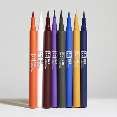3INA The Color Pen Eyeliner oční linky ve fixu
