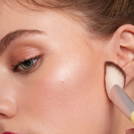 3INA The Blush kompaktno rdečilo