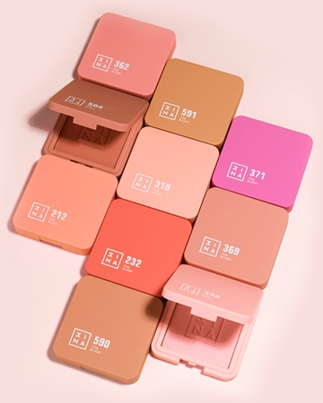 3INA The Blush kompaktno rdečilo