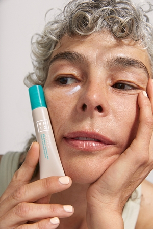 3INA The Cool Eyes Cream gel refrescante para os olhos com cafeína