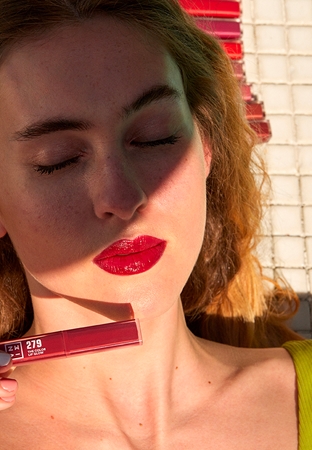 3INA The Color Lip Glow batom hidratante com brilho