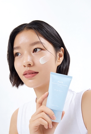 Abib Sedum Hyaluron Watery Tube Sunscreen crème solaire visage avec effets apaisants