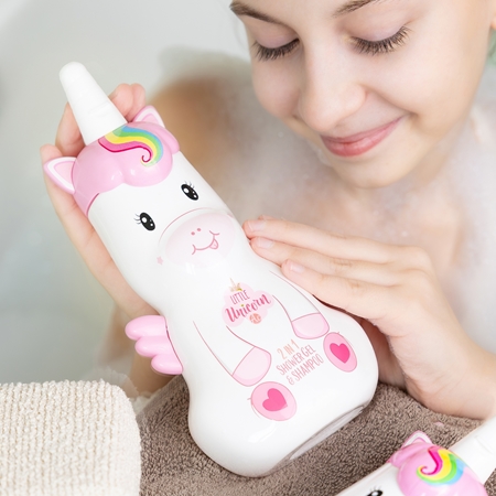 Accentra Take Me To The Moon Shampoo And Shower Gel 2 in 1 for children