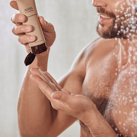 AHAVA Time To Energize Men peelingový čisticí gel