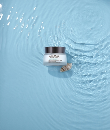 AHAVA Time To Smooth brightening moisturising cream SPF 20