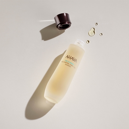 AHAVA Time To Smooth veido priežiūros esencija su mineralais
