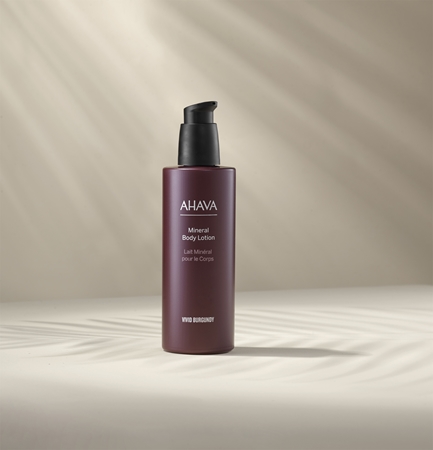 AHAVA Vivid Burgundy зволожуюче молочко для тіла з мінералами Мертвого моря