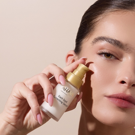 AHAVA Even Tone kirkastava seerumi pigmenttiläiskien ehkäisyyn