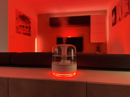AIRVERSA AH1 ultrazvukový aroma difuzér a zvlhčovač vzduchu Crystal Clear