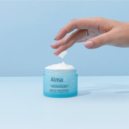Alma K. Hydrating Day Cream crème de jour hydratante pour peaux normales à sèches