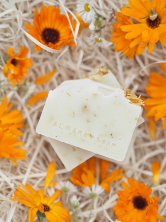 Almara Soap Natural Baby luonnollinen palasaippua lapsille