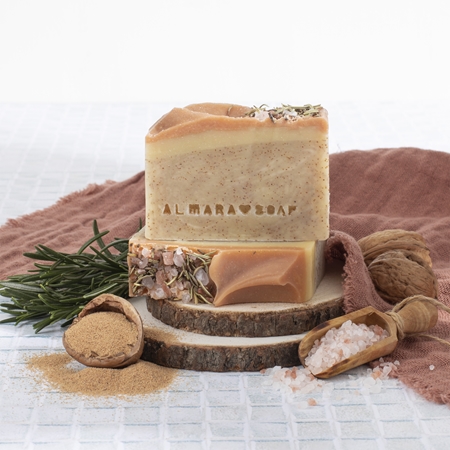 Almara Soap Natural Peeling Walnut natürliche feste Seife mit Peelingeffekt
