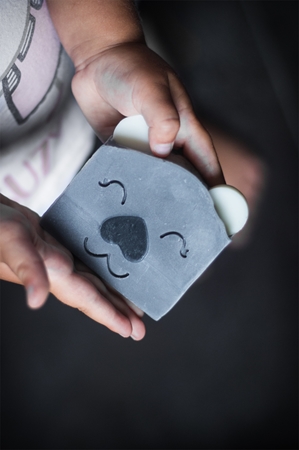 Almara Soap My Happy Koala мило ручної роботи з ароматом малини