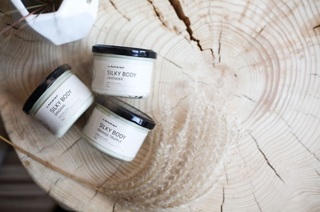 Almara Soap  Silky Body unt de corp spumant