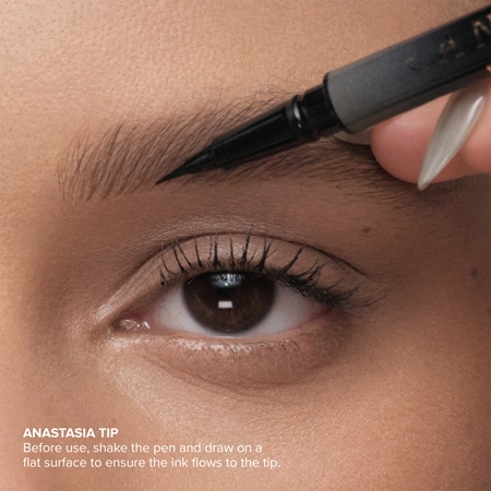 Anastasia Beverly Hills MicroStroke Brow Pen Eyebrow Pen with brush