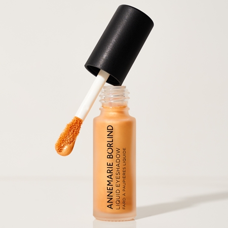 ANNEMARIE BÖRLIND Golden Hour Liquid Eye Shadow tekoče senčilo za oči z vlažilnim učinkom
