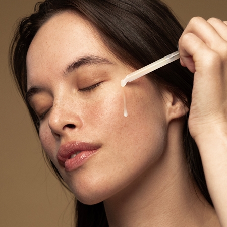Antipodes Maya Hyaluronic 72-Hour Hydration Serum intenzivni vlažilni serum za obraz