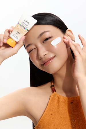 Anua K-Pop Demon Hunters Mineral Weightless Finish Sunscreen Light Protective Moisturiser SPF 50