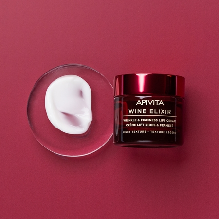 Apivita Wine Elixir Santorini Vine Let creme mod rynker med opstrammende effekt