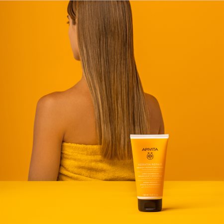 Apivita Holistic Hair Care Orange & Honey відновлюючий кондиціонер для надання блиску тьмяному волоссю
