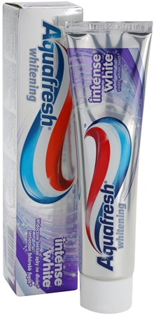 Aquafresh Whitening zobna pasta za intenzivno belino