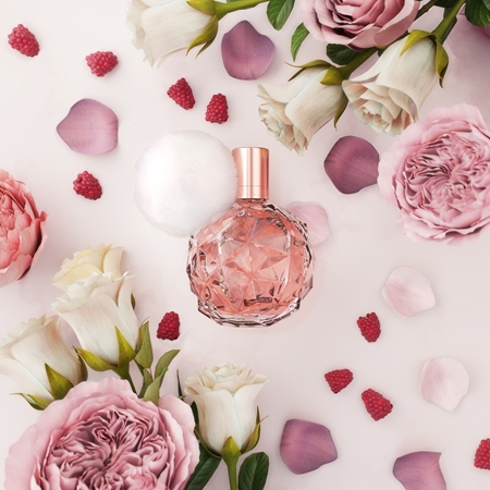 Ariana Grande Ari Smaržūdens (EDP) sievietēm