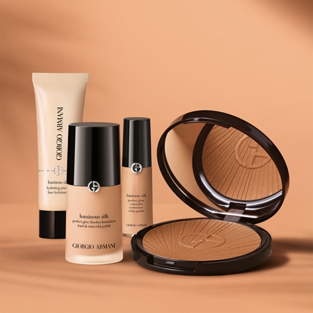 Armani Luminous Silk Foundation illuminating foundation