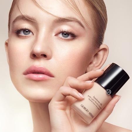 Armani Luminous Silk Foundation illuminating foundation