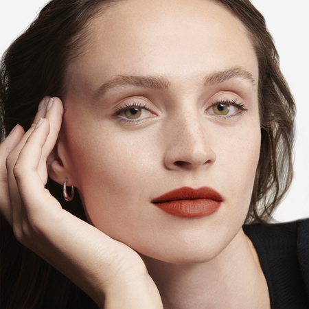 Armani Lip Maestro Satin matter, feuchtigkeitsspendender und flüssiger Lippenstift